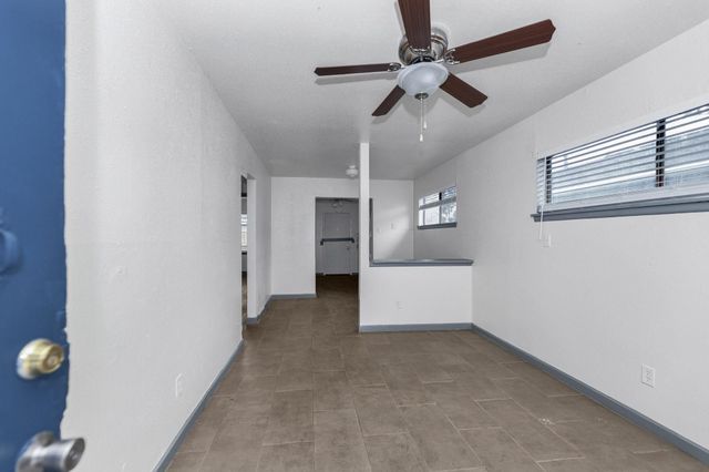 4203 Hirsch Road 2, Houston, TX 77026
