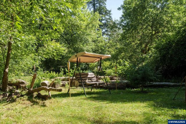 1760 SW Goucher Ct, Mcminnville, OR 97128