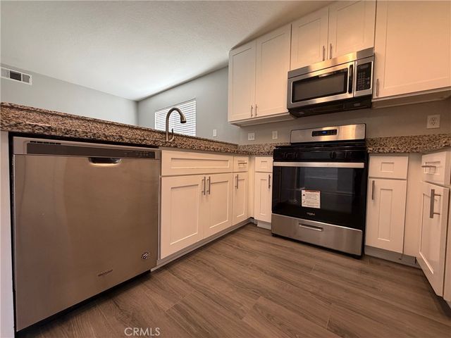 14610 Green River, Victorville, CA 92394