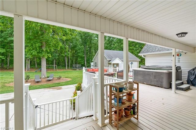 2624 Jerusalem Road, Lexington, NC 27292