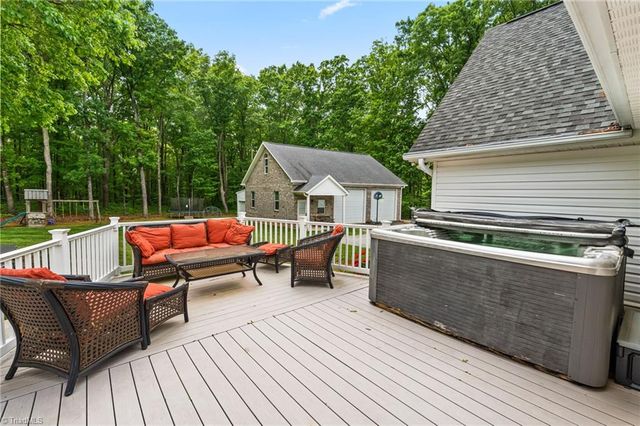 2624 Jerusalem Road, Lexington, NC 27292