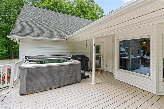 2624 Jerusalem Road, Lexington, NC 27292