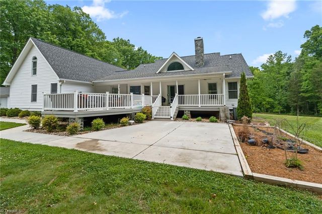 2624 Jerusalem Road, Lexington, NC 27292