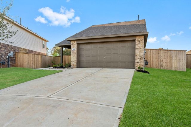 318 Harbor Bend Court, Willis, TX 77378