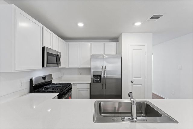 318 Harbor Bend Court, Willis, TX 77378