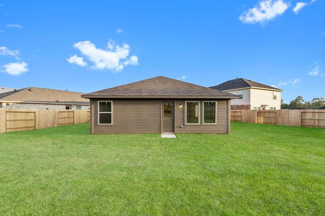 318 Harbor Bend Court, Willis, TX 77378