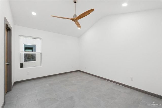 1304 E Iris Avenue 1, Mcallen, TX 78501