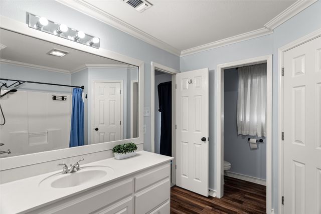 6912 Stewarts Oaks Court, Granbury, TX 76049