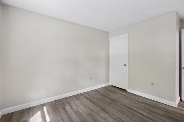 31 Evergreen Drive, Goffstown, NH 03045