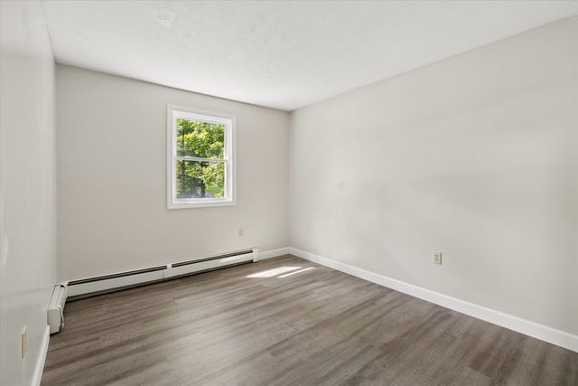 31 Evergreen Drive, Goffstown, NH 03045