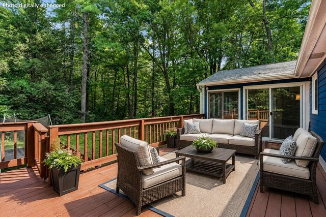 31 Evergreen Drive, Goffstown, NH 03045