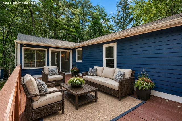31 Evergreen Drive, Goffstown, NH 03045