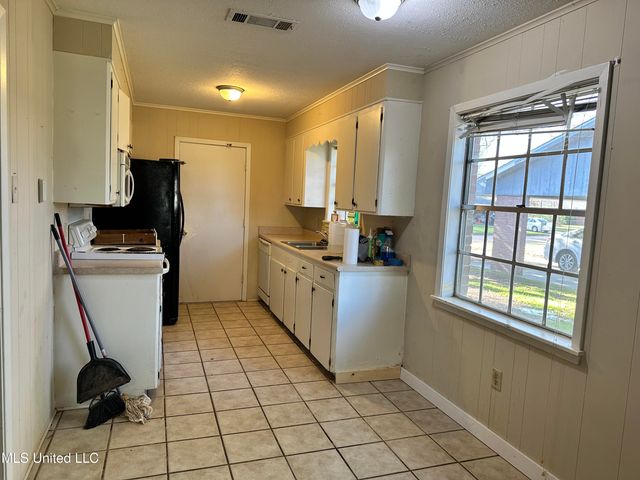 417 Louisa Street, Pearl, MS 39208