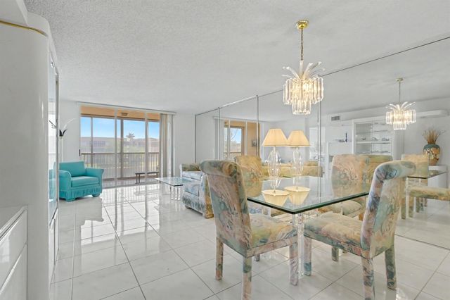 7552 Trent Drive 301, Tamarac, FL 33321