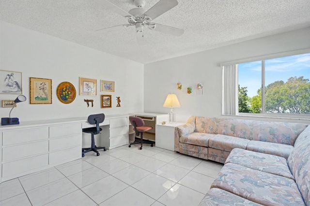 7552 Trent Drive 301, Tamarac, FL 33321