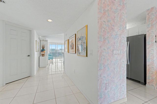 7552 Trent Drive 301, Tamarac, FL 33321