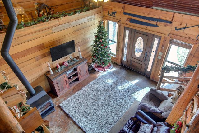 429 County Road 4736, Cumby, TX 75433