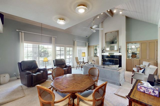 1563 Del Lago, Yuba City, CA 95991