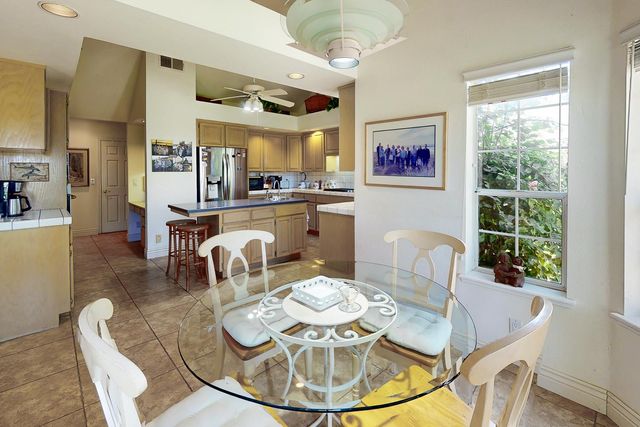 1563 Del Lago, Yuba City, CA 95991