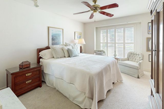 1563 Del Lago, Yuba City, CA 95991