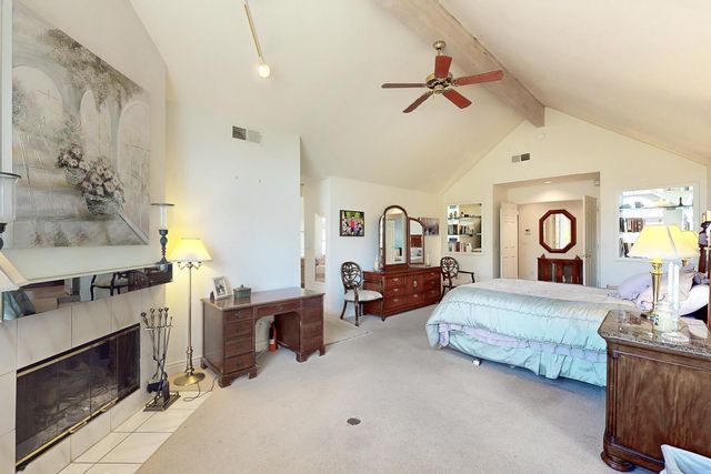 1563 Del Lago, Yuba City, CA 95991