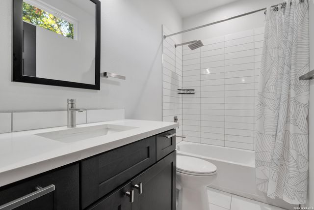 121 Alabama, San Antonio, TX 78203