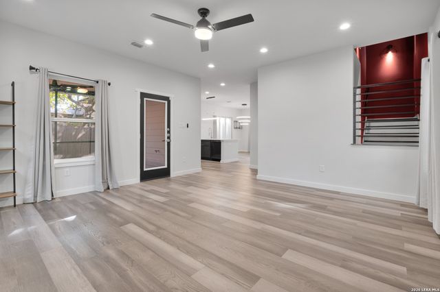 121 Alabama, San Antonio, TX 78203