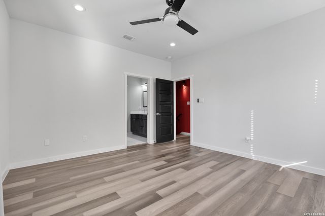 121 Alabama, San Antonio, TX 78203