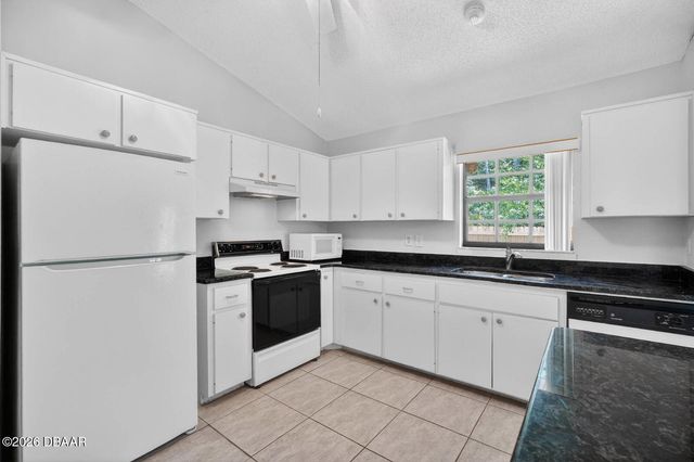191 Roberts Road, Edgewater, FL 32141