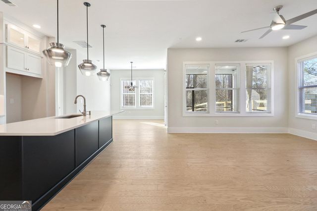 185 Mooney Road, Woodstock, GA 30188