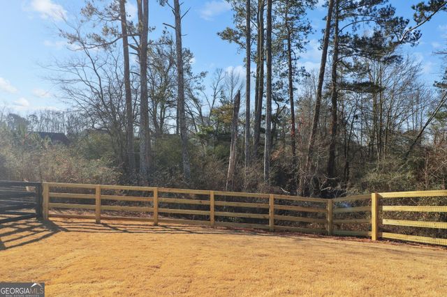 185 Mooney Road, Woodstock, GA 30188