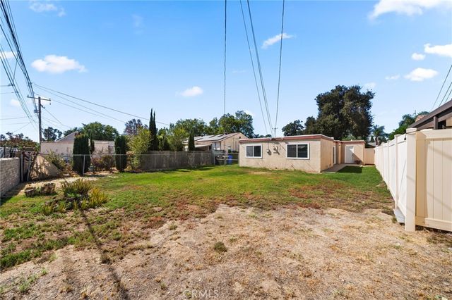 2925 N Sierra Way, San Bernardino, CA 92405