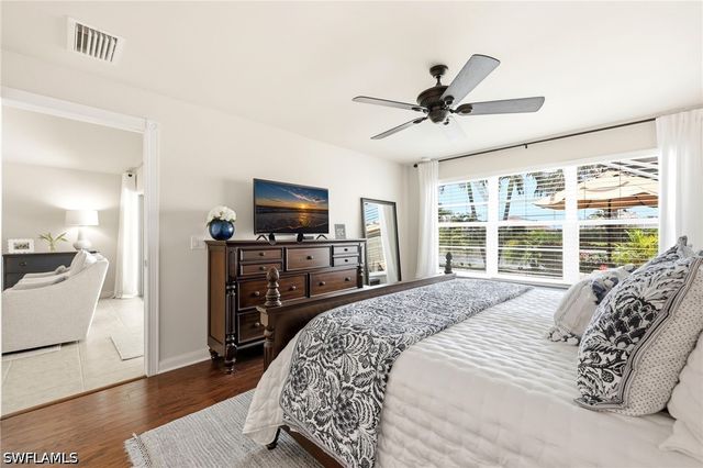 8658 Genova CT, Naples, FL 34114