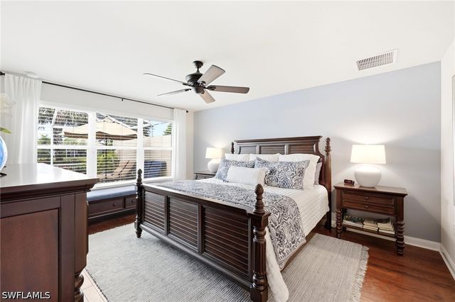 8658 Genova CT, Naples, FL 34114