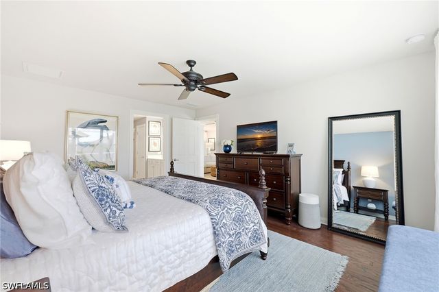 8658 Genova CT, Naples, FL 34114