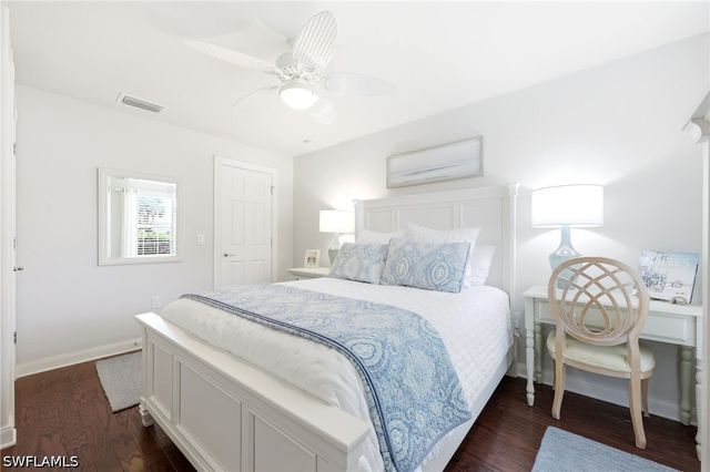 8658 Genova CT, Naples, FL 34114