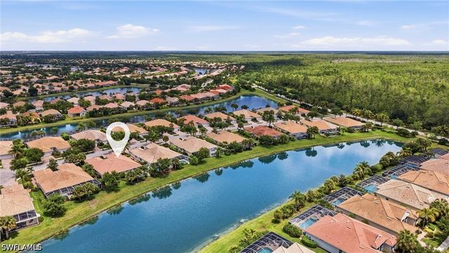 8658 Genova CT, Naples, FL 34114
