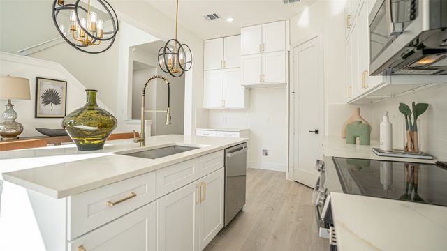 5634 Barkridge Drive, Granbury, TX 76048