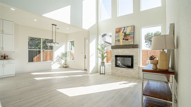 5634 Barkridge Drive, Granbury, TX 76048