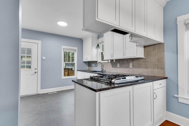 477 W 4th Avenue, Columbus, OH 43201