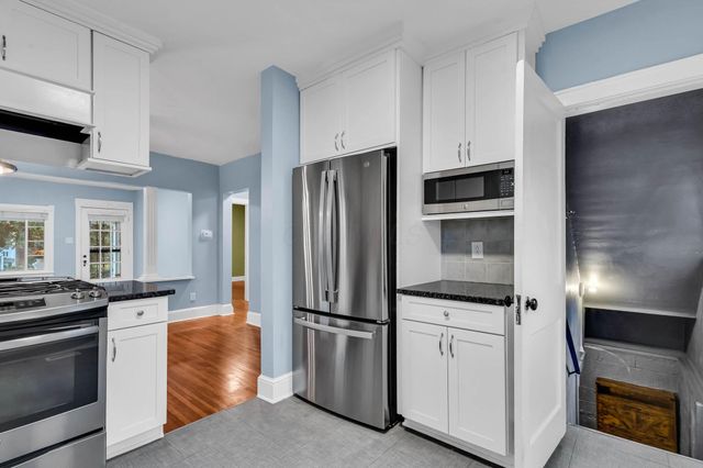 477 W 4th Avenue, Columbus, OH 43201