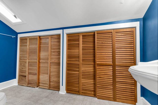 477 W 4th Avenue, Columbus, OH 43201