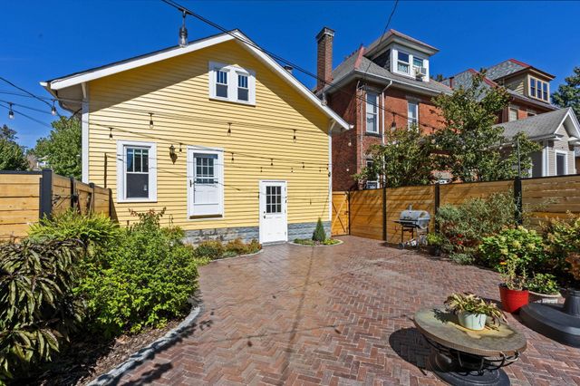 477 W 4th Avenue, Columbus, OH 43201