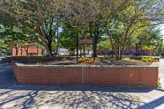 477 W 4th Avenue, Columbus, OH 43201