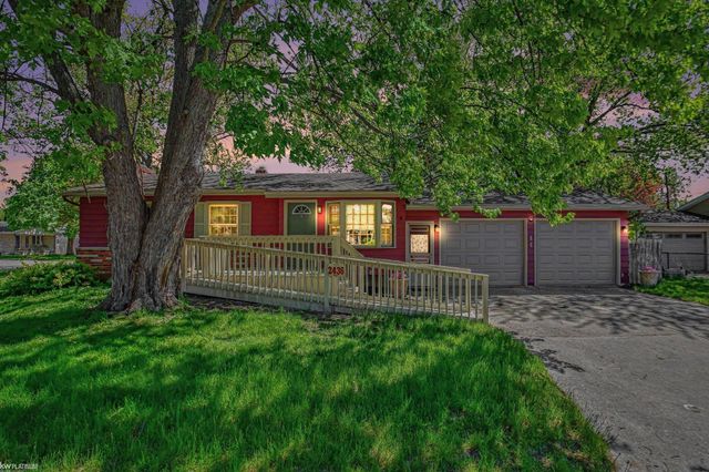 2436 20th Avenue, Port Huron, MI 48060