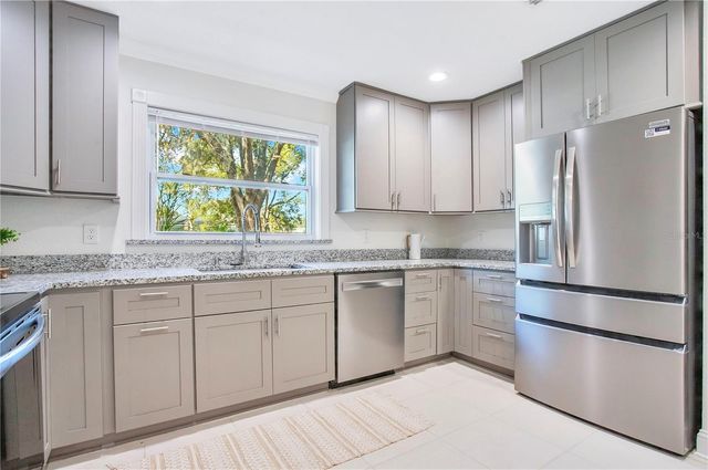 619 MARPHIL LOOP, Brandon, FL 33511