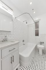 161 E 91st St Apt 2B, New York City, NY 10128