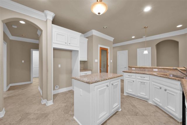 19841 S Plantation Estates Drive, Porter, TX 77365