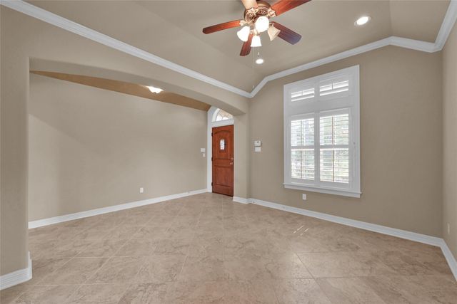 19841 S Plantation Estates Drive, Porter, TX 77365