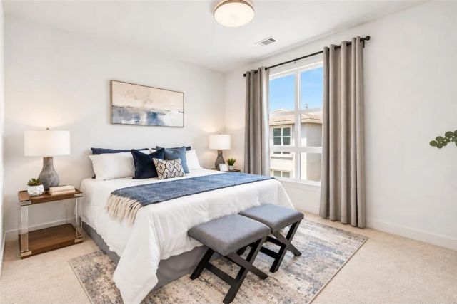 2700 E Chaucer 41, Los Angeles, CA 90065